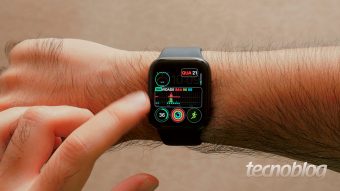 Como desligar o Apple Watch e outros comandos dos botões físicos