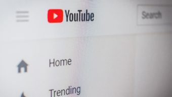 Como ouvir música no YouTube e mexer no celular ao mesmo tempo
