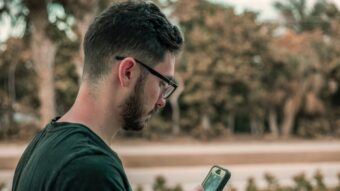 Como recuperar contatos apagados no celular